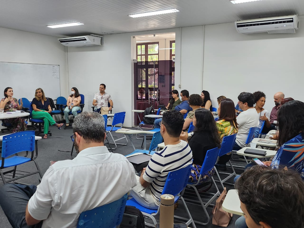 Foto dos participantes do evento
